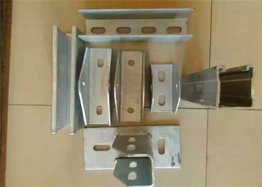 قیمت خوب ستون های جانبی نصب شده خورشیدی گالوانیزه براکت های سفارشی اندازه رنگ آنلاین